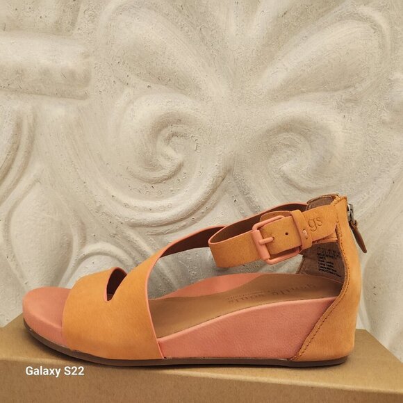 Gentle Souls by Kenneth Cole Gwen Sandals. Peach. NIB. Size 7 - Picture 2 of 11